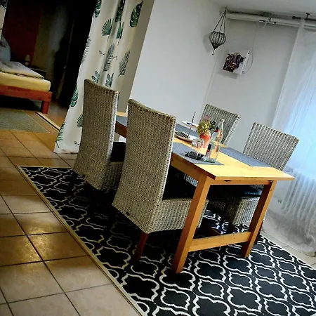 Apartment Souterrain Vimbuch Familie Bork